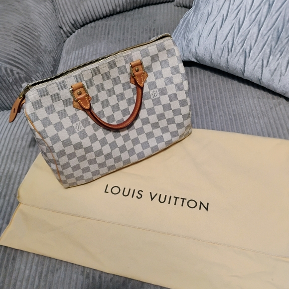 Louis Vuitton Speedy Bag 30 - Picture 2 of 10